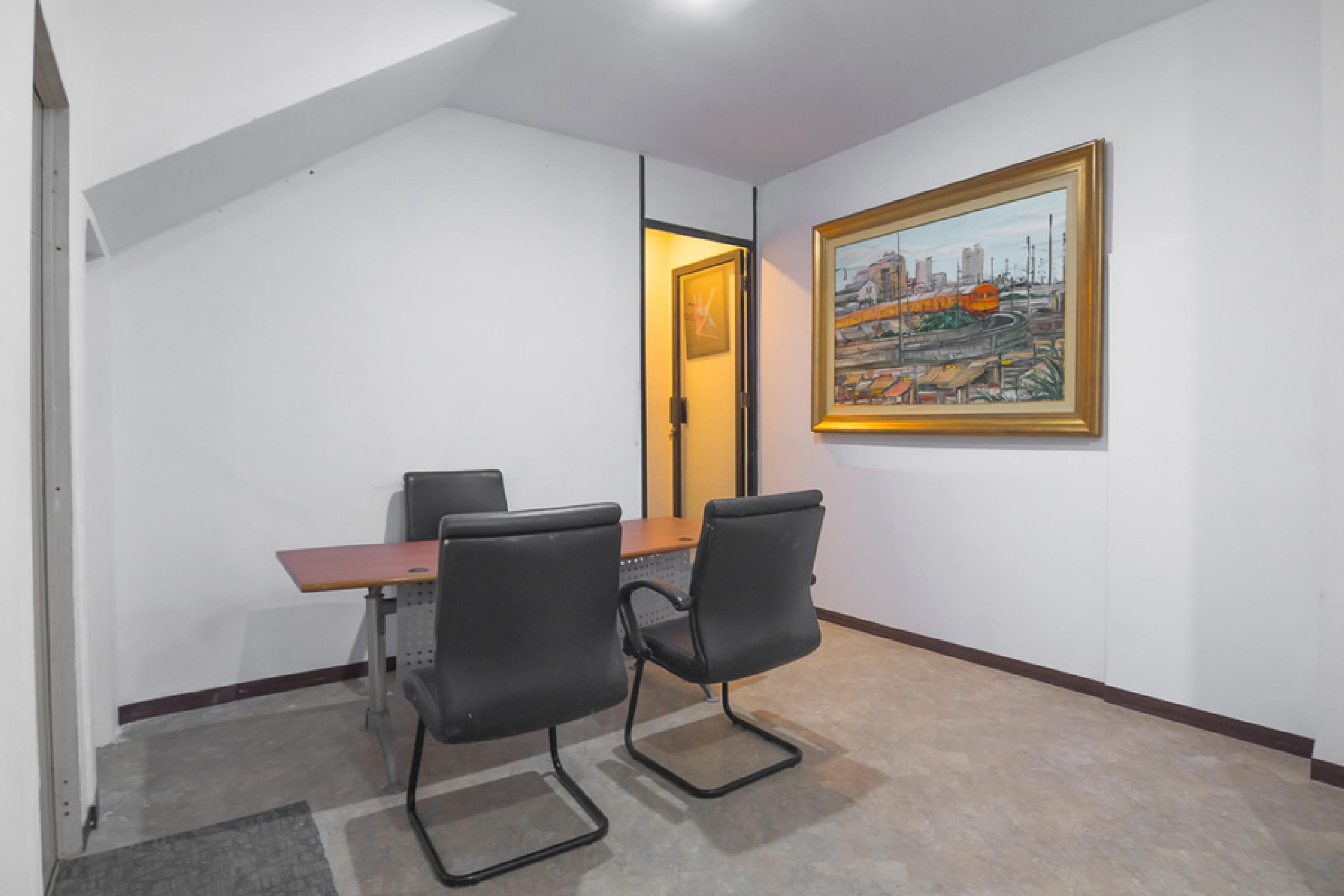 Hotel Reddoorz Near Itc Mangga Dua Yakarta Exterior foto
